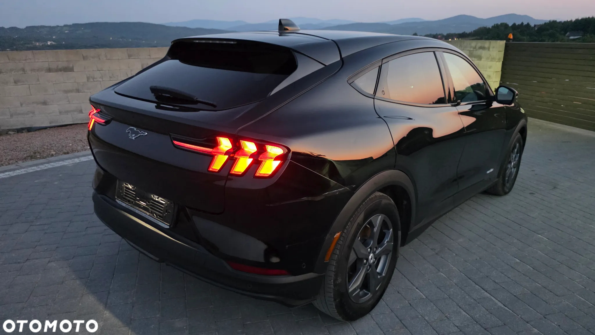 Ford Mustang Mach-E 75kWh RWD - 6