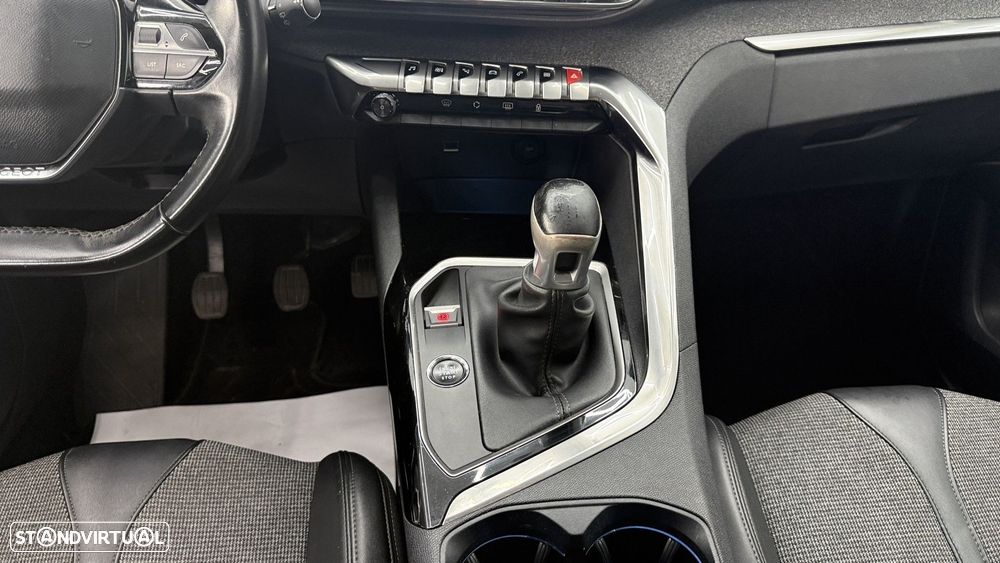 Peugeot 3008 1.5 BlueHDi Allure - 27