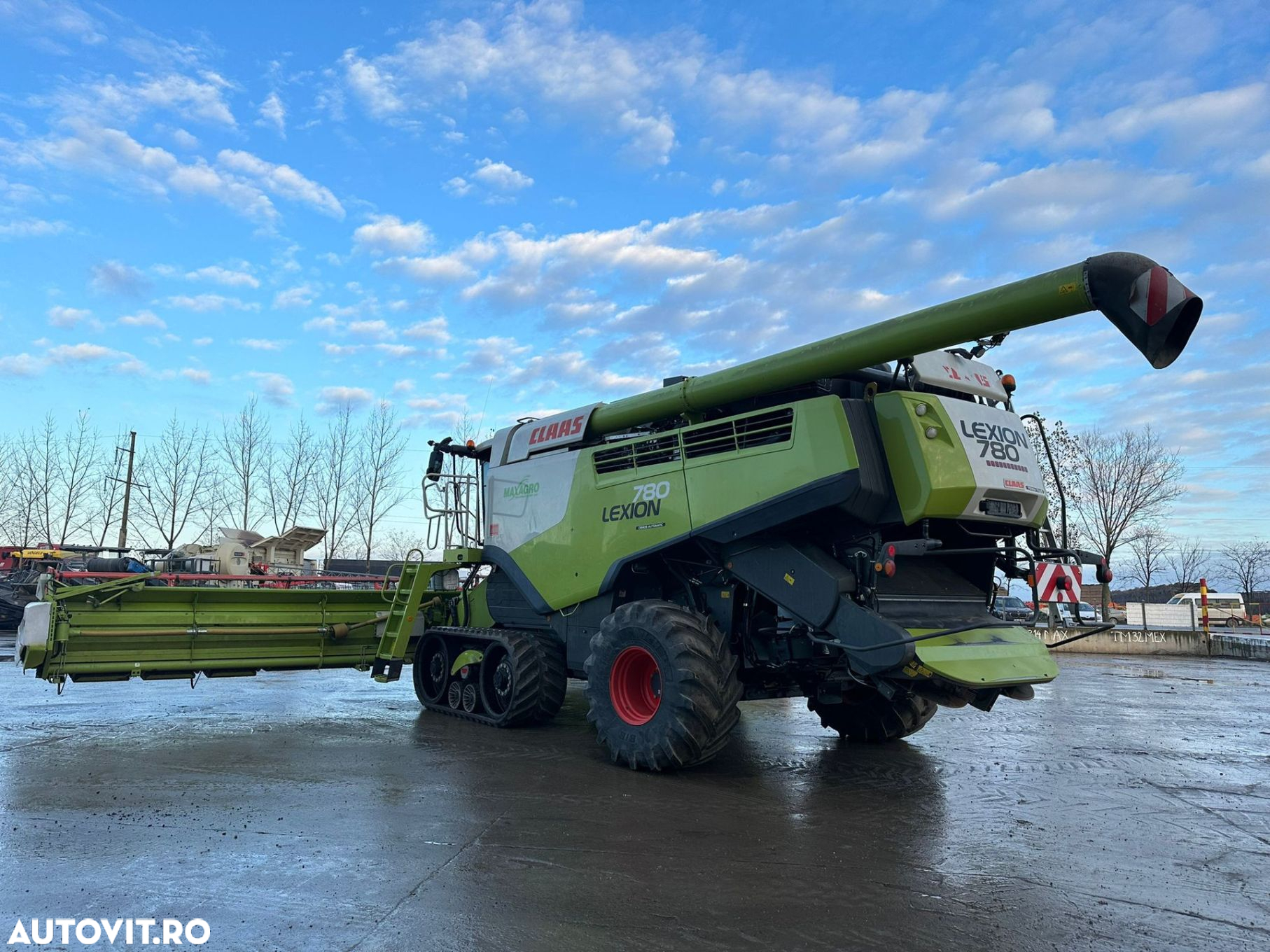 Claas Lexion 780TT Combina Agricola si Heder Vario 1080 - 14