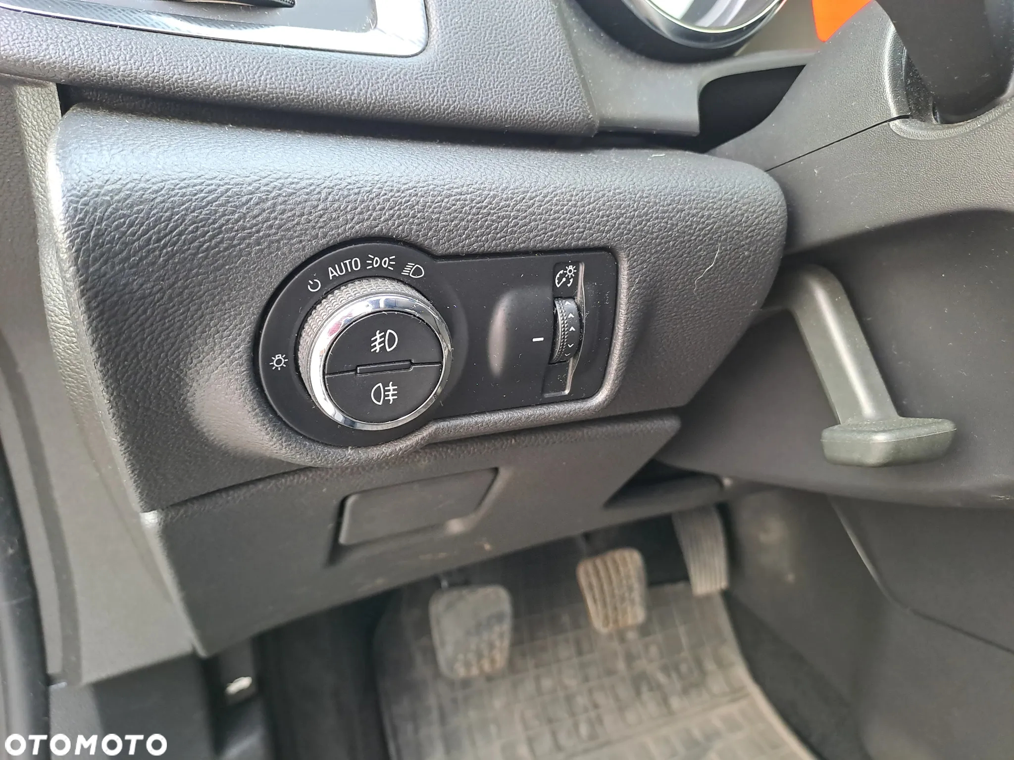 Opel Astra III 1.7 CDTI - 26