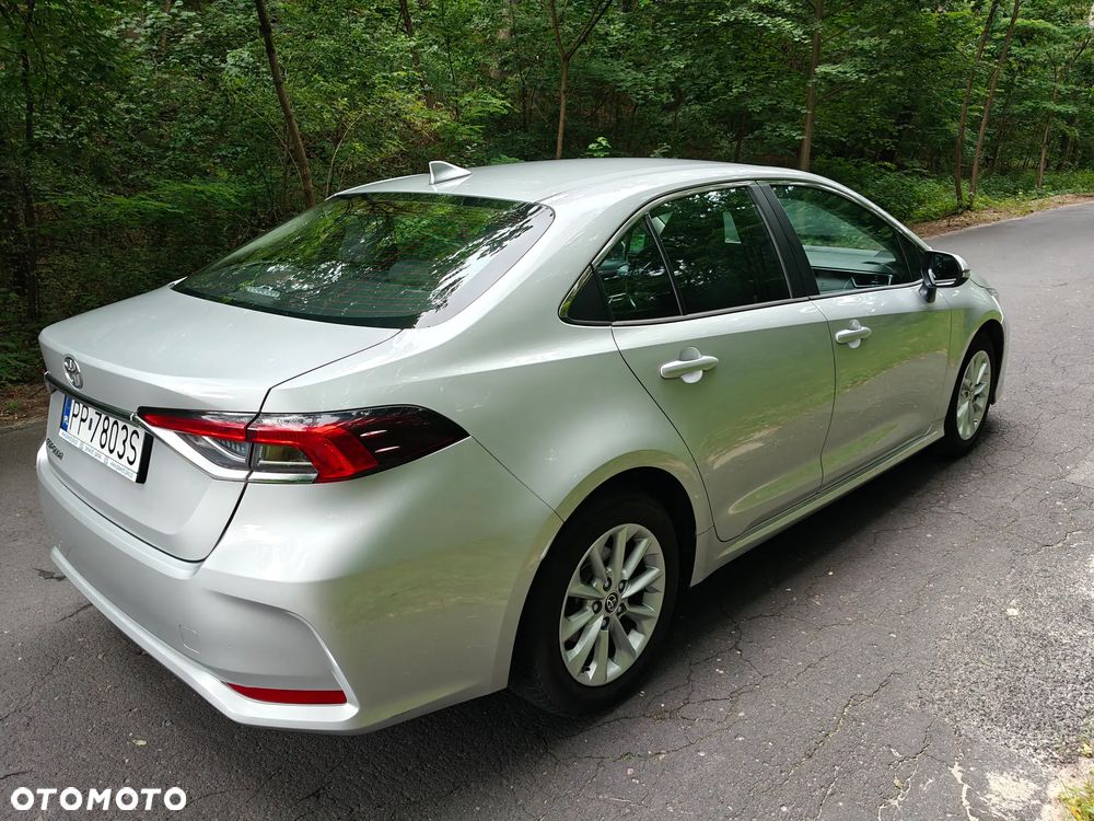 Toyota Corolla 1.6 Comfort - 5