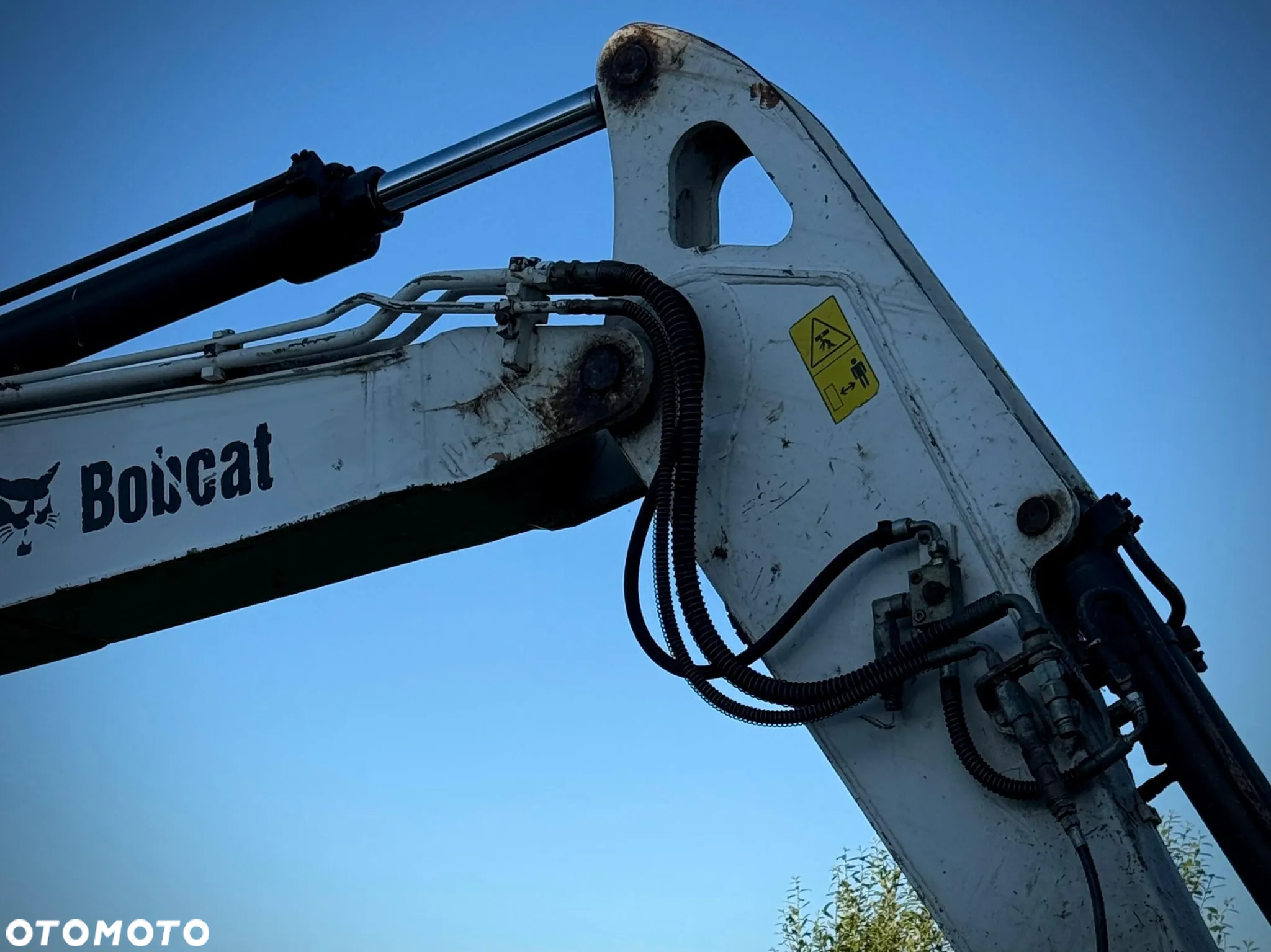 Bobcat E80 - 10