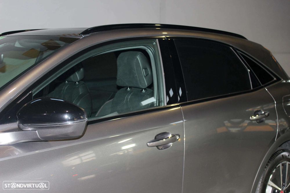 DS DS7 4x4 300 Performance Line + - 12