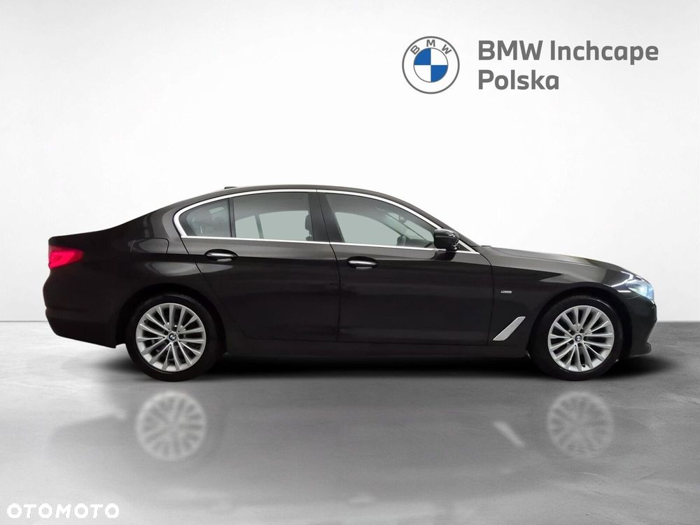 BMW Seria 5 520d xDrive Luxury Line sport - 7