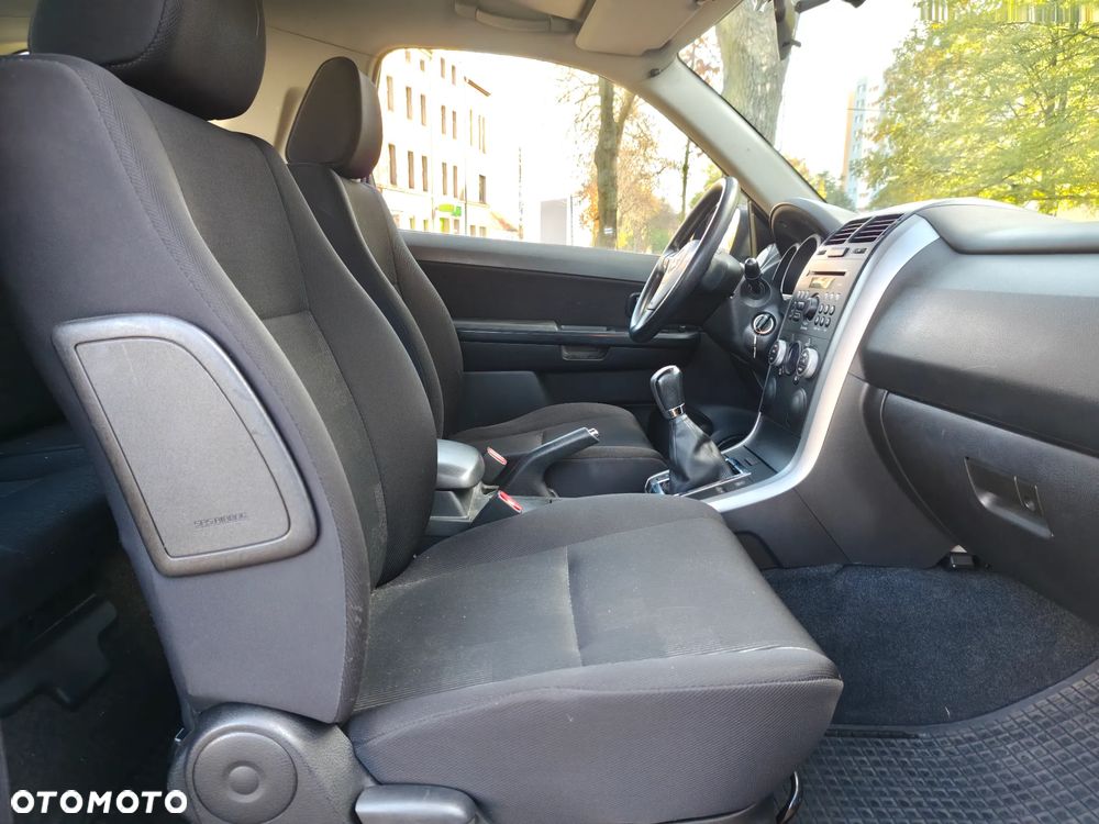 Suzuki Grand Vitara 2008 photo 5