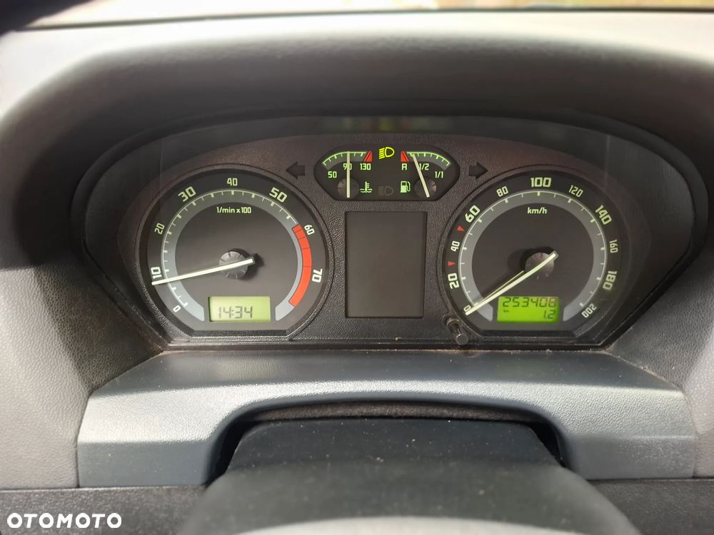 Skoda Fabia 1.4 16V Classic - 7