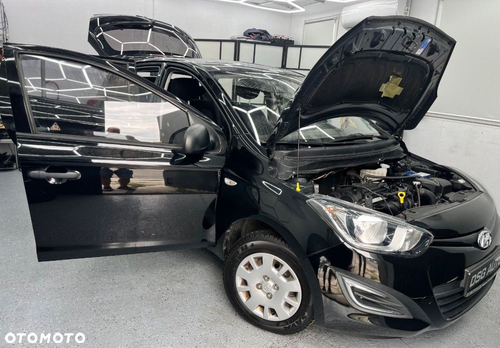 Hyundai i20 - 27