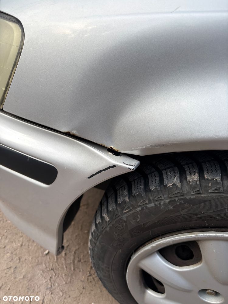 Honda Civic 1.4i S - 16