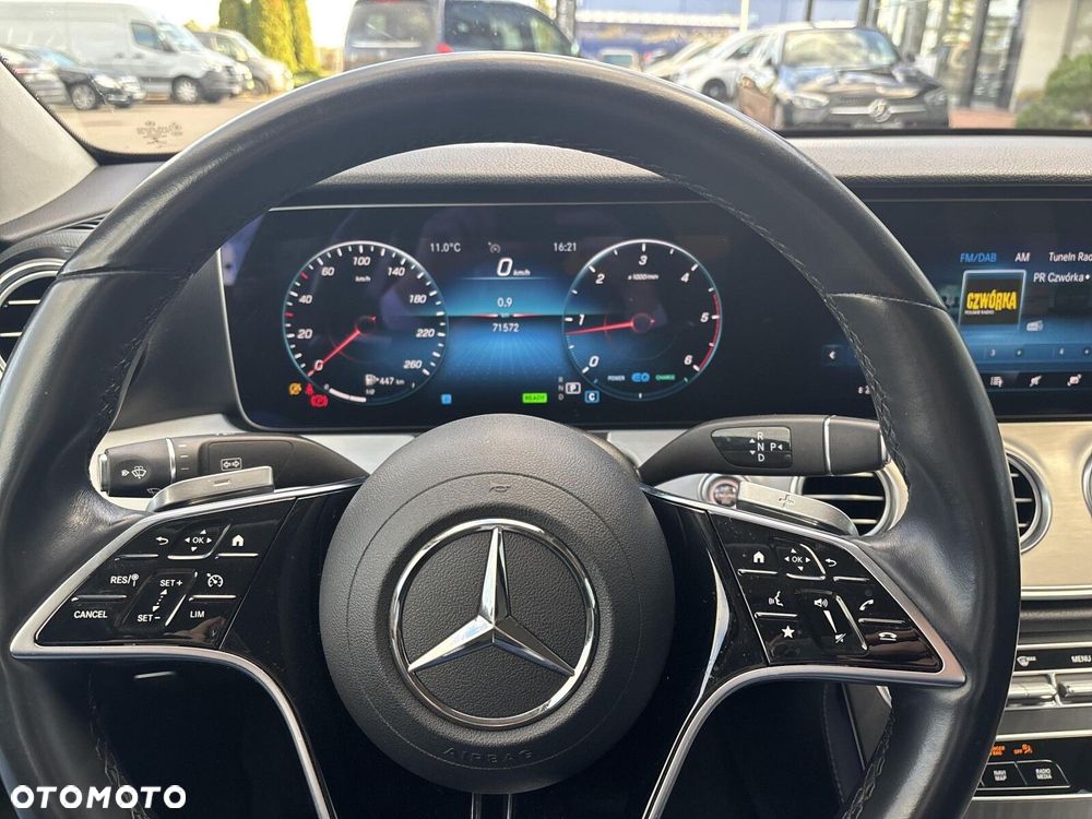 Mercedes-Benz Klasa E - 15