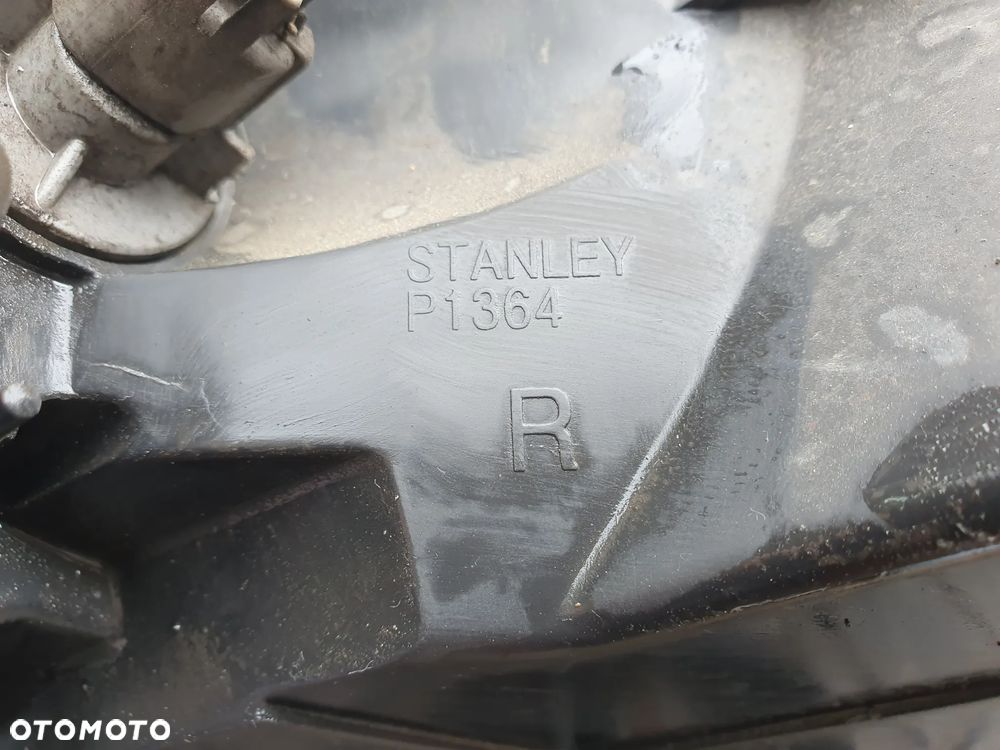 MAZDA 323 F BJ LIFT 2002-2003 LAMPA PRAWA PRZEDNIA EUROPA   STANLEY P1364 - 6