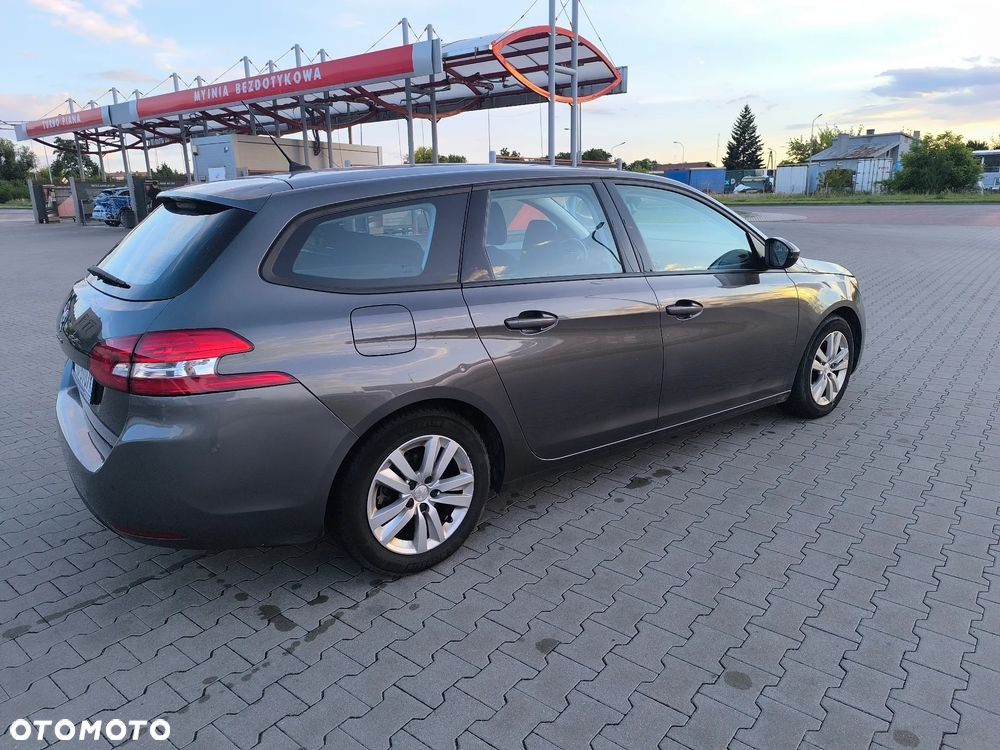Peugeot 308 BlueHDi 130 Allure - 12
