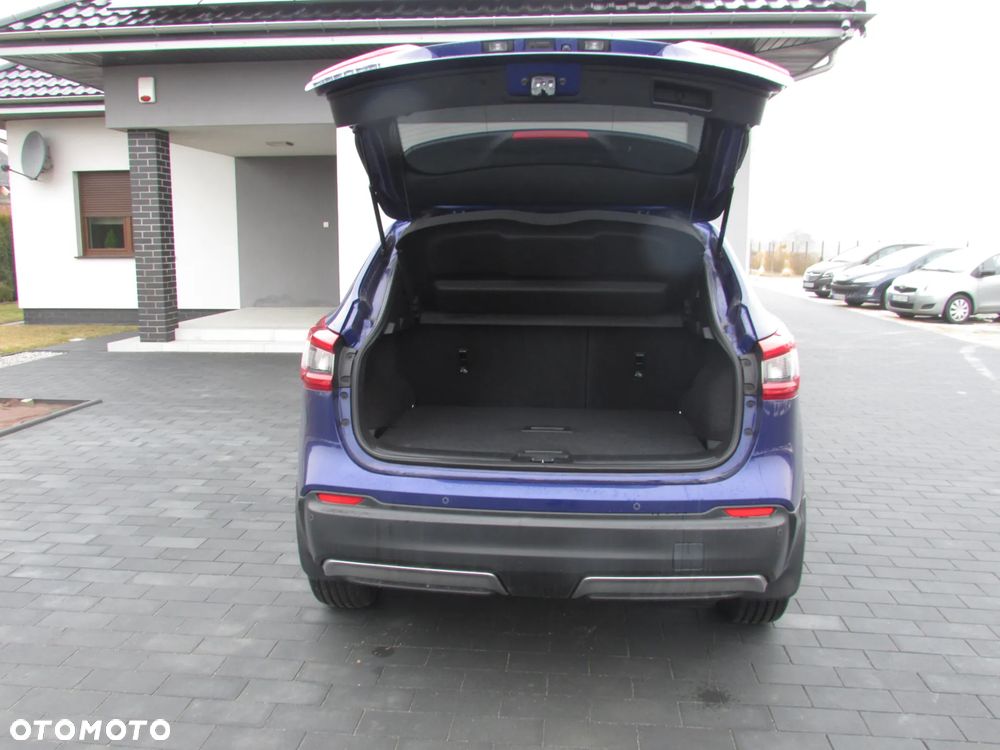 Nissan Qashqai 1.5 dCi N-WAY - 11