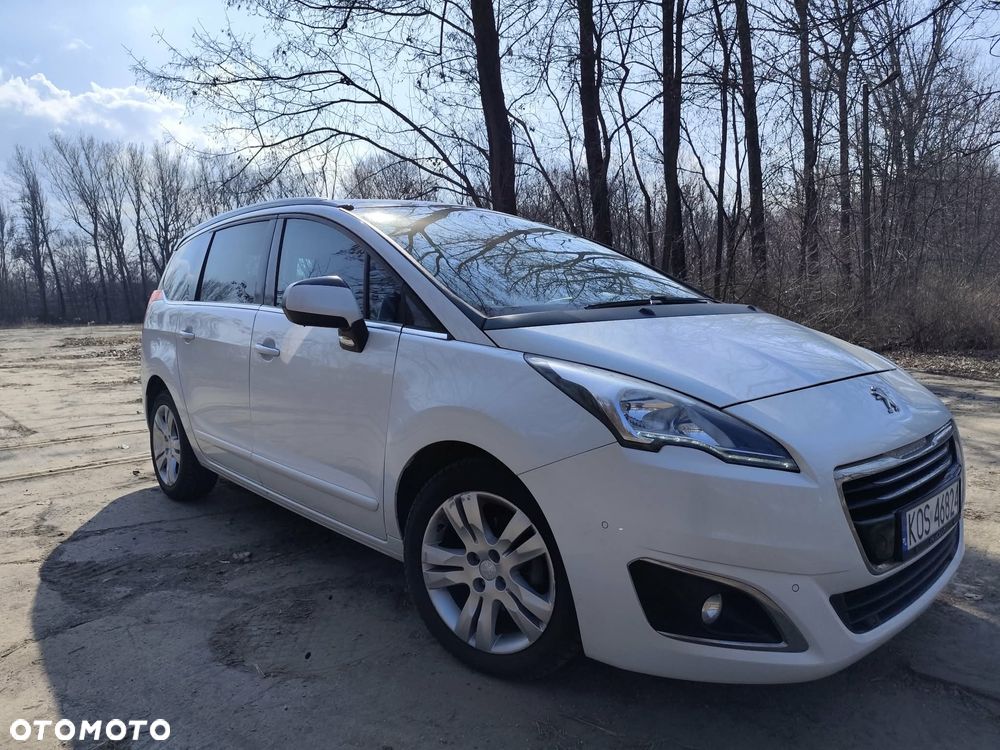 Peugeot 5008 e-HDI 115 ETG6 Stop&Start Active - 17