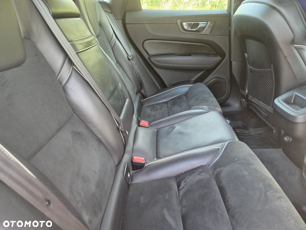 Volvo XC 60 D4 Drive-E R-Design Momentum - 12