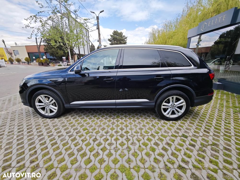 Audi Q7 3.0 50 TDI quattro Tiptronic MHEV S Line - 9