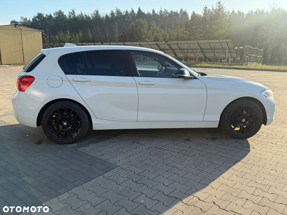 BMW Seria 1 116i Sport Line - 4
