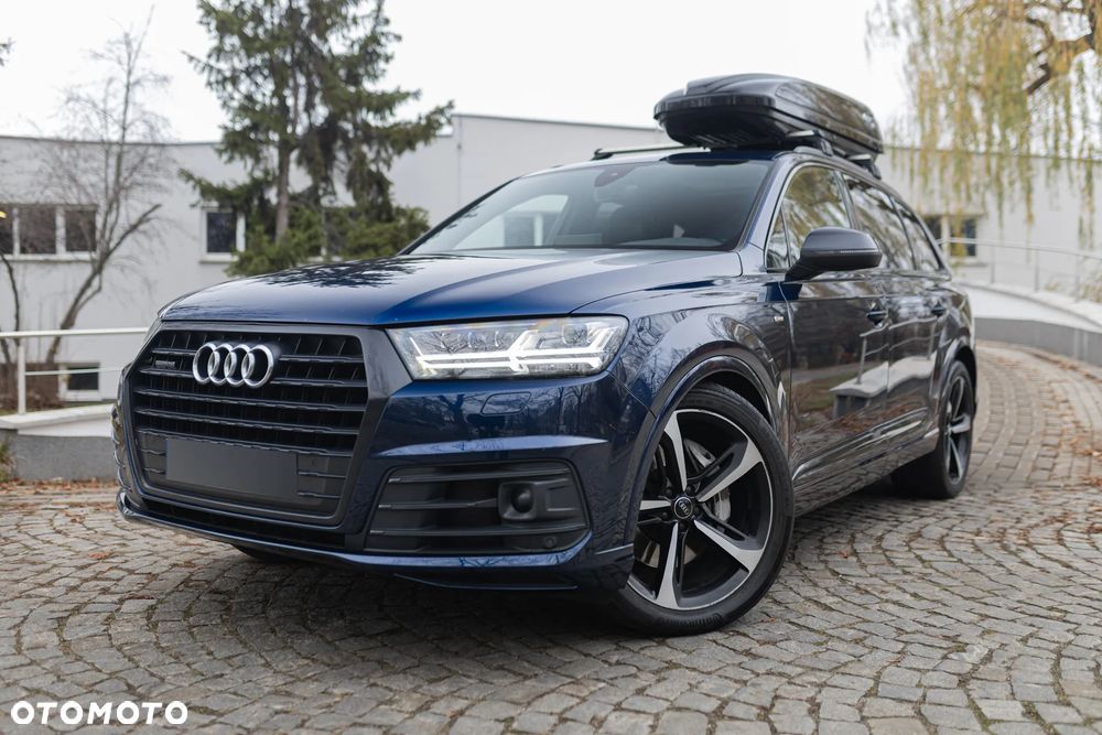 Audi Q7 - 1