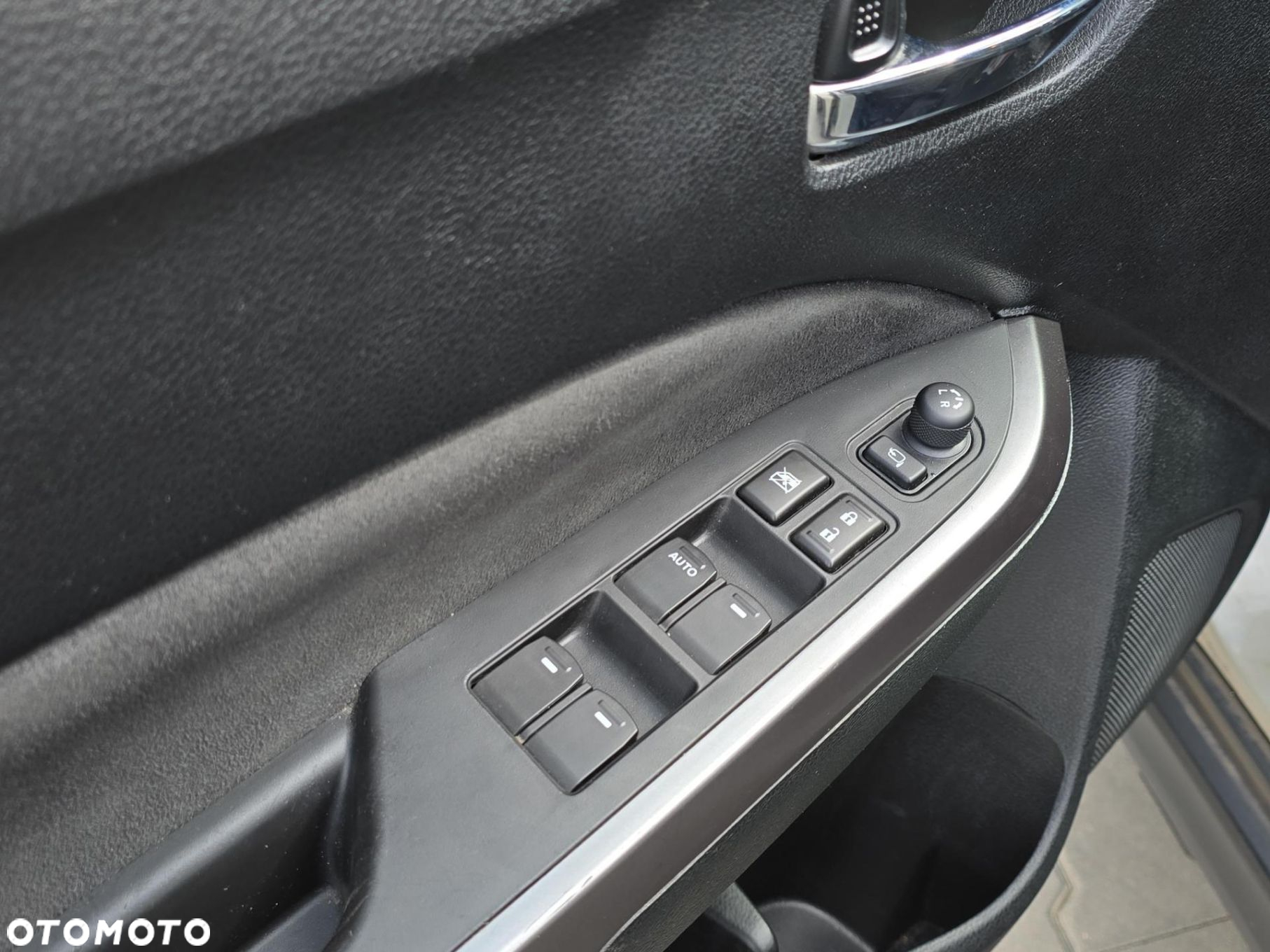 Suzuki Vitara - 13