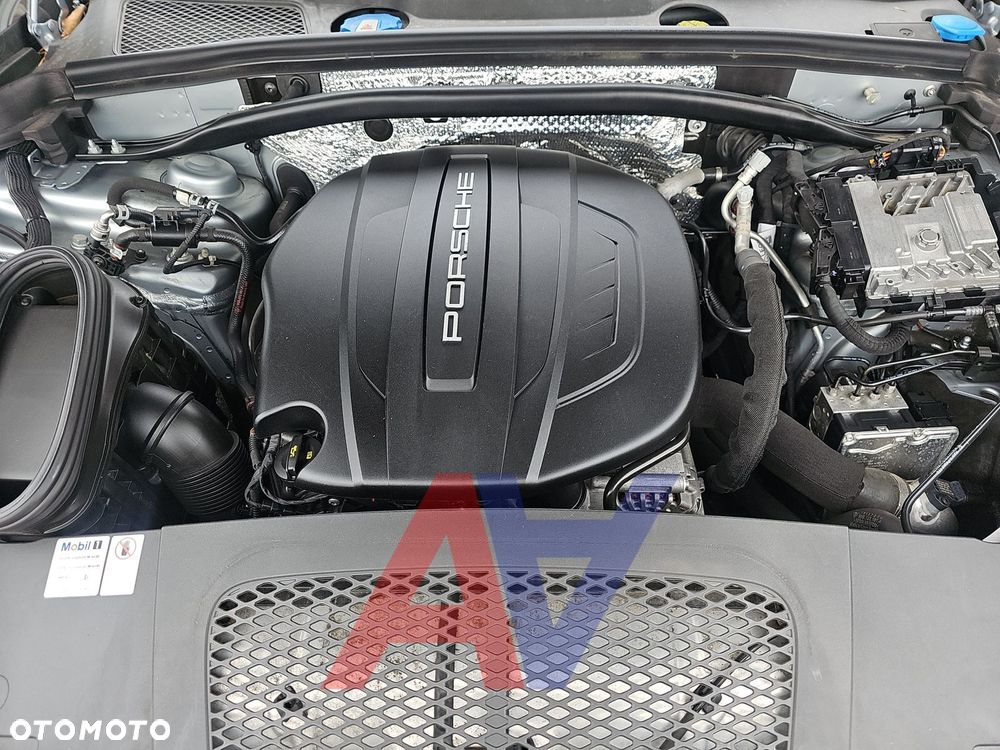 Porsche Macan Standard - 17