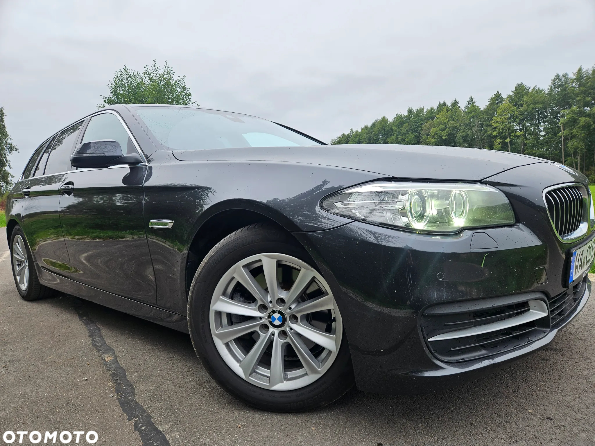 BMW Seria 5 520d xDrive Touring - 4