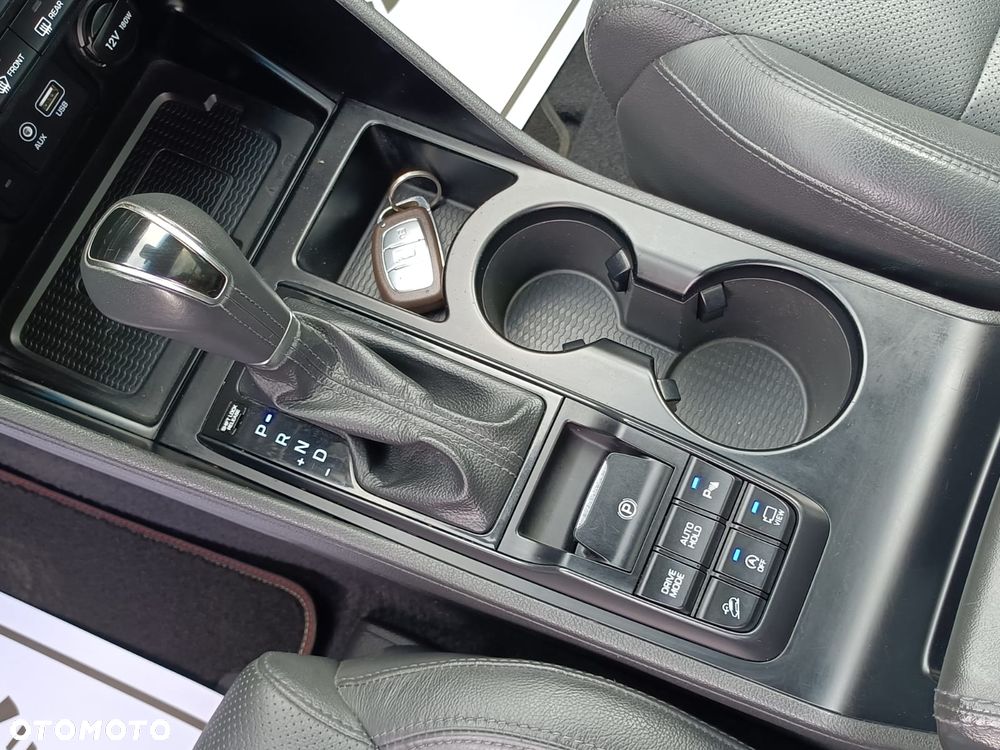 Hyundai Tucson blue 1.6 CRDi 2WD DCT Premium - 32