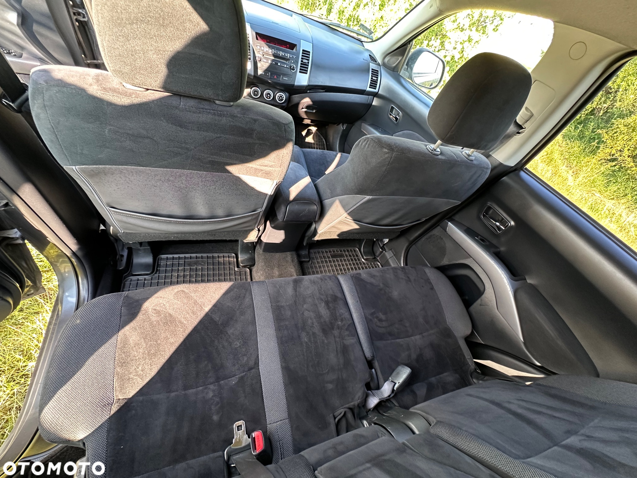 Mitsubishi Outlander 2.0 DI-D 4WD Instyle - 11