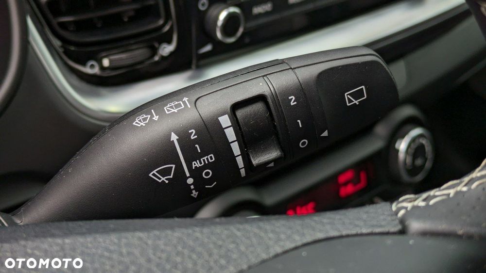 Kia Stonic 1.0 T-GDI L - 22