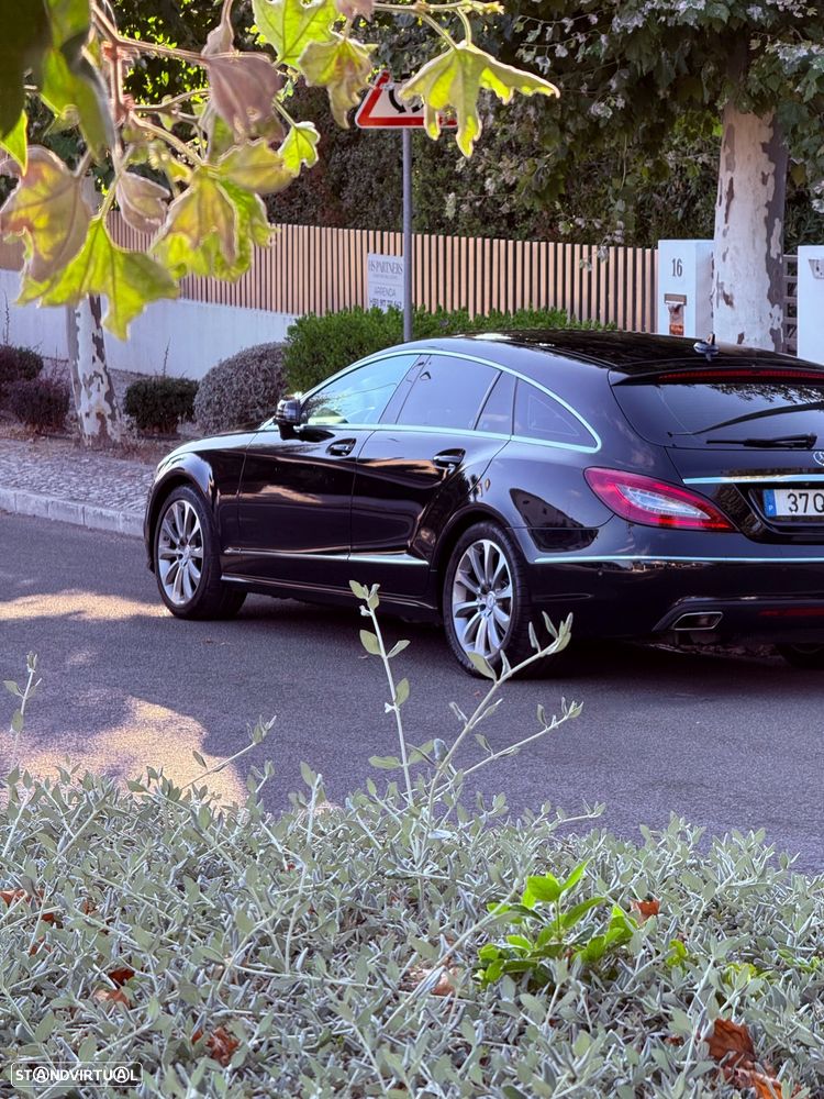 Mercedes-Benz CLS 220 - 6