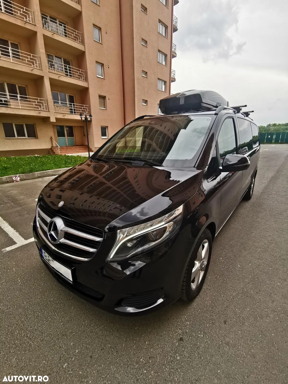 Mercedes-Benz V - 2