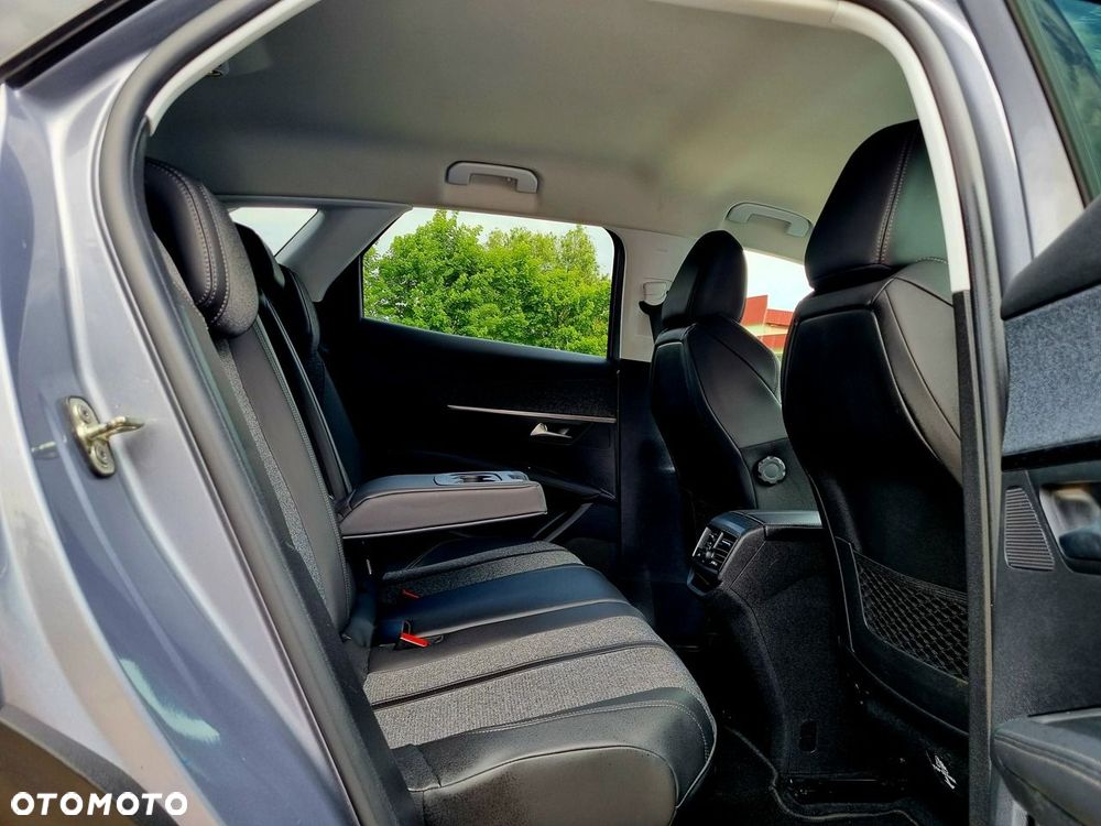 Peugeot 3008 1.5 BlueHDi Allure S&S - 12