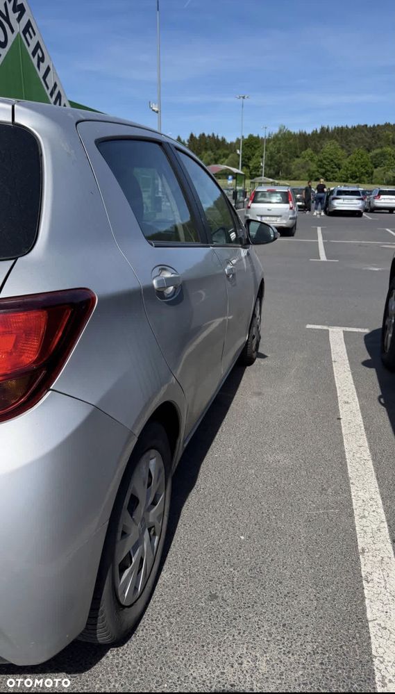 Toyota Yaris 1.0 Active - 2