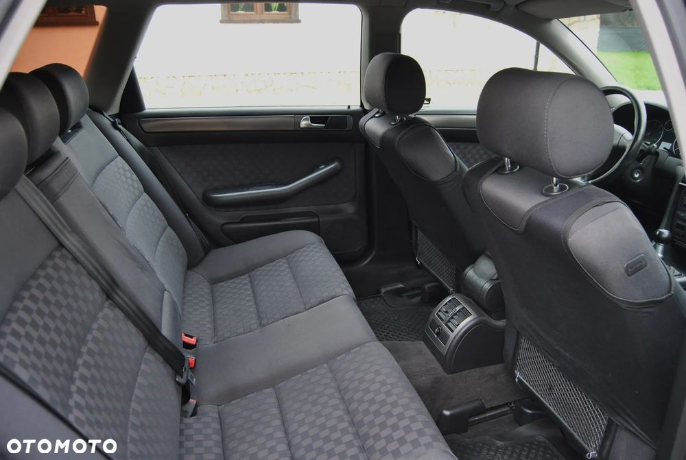 Audi A6 Avant 1.8 T - 8