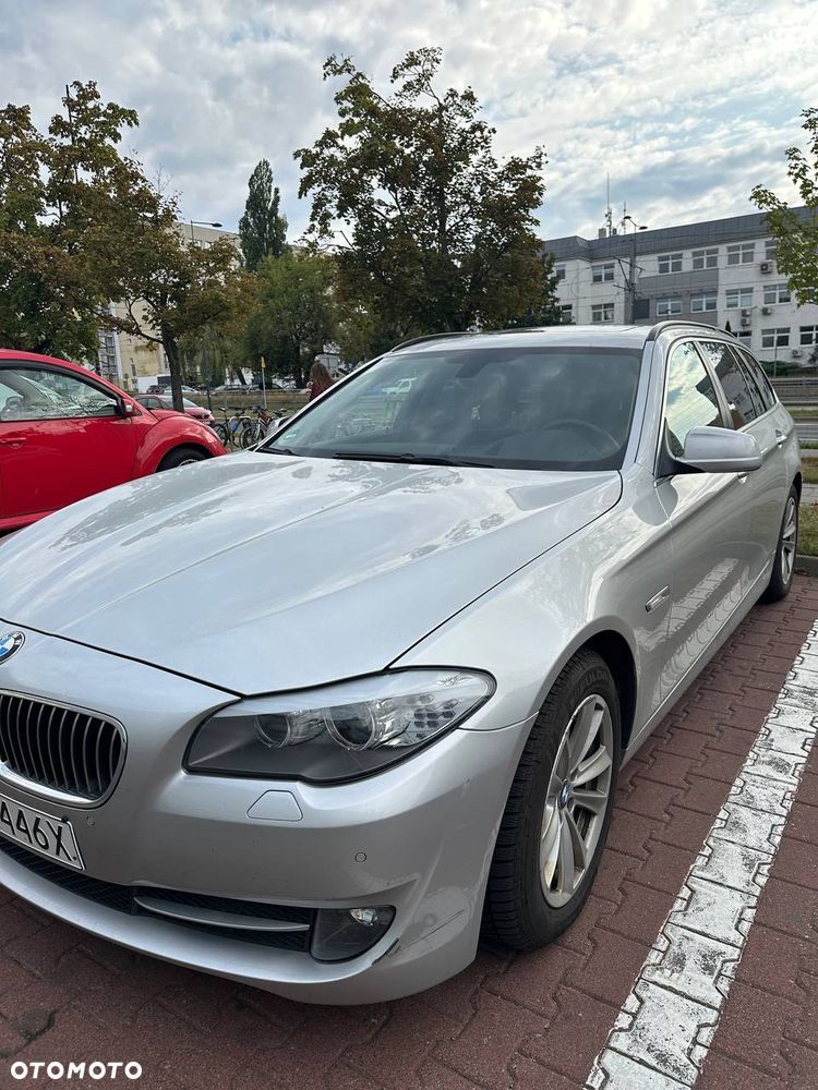 BMW Seria 5 520d Touring - 3