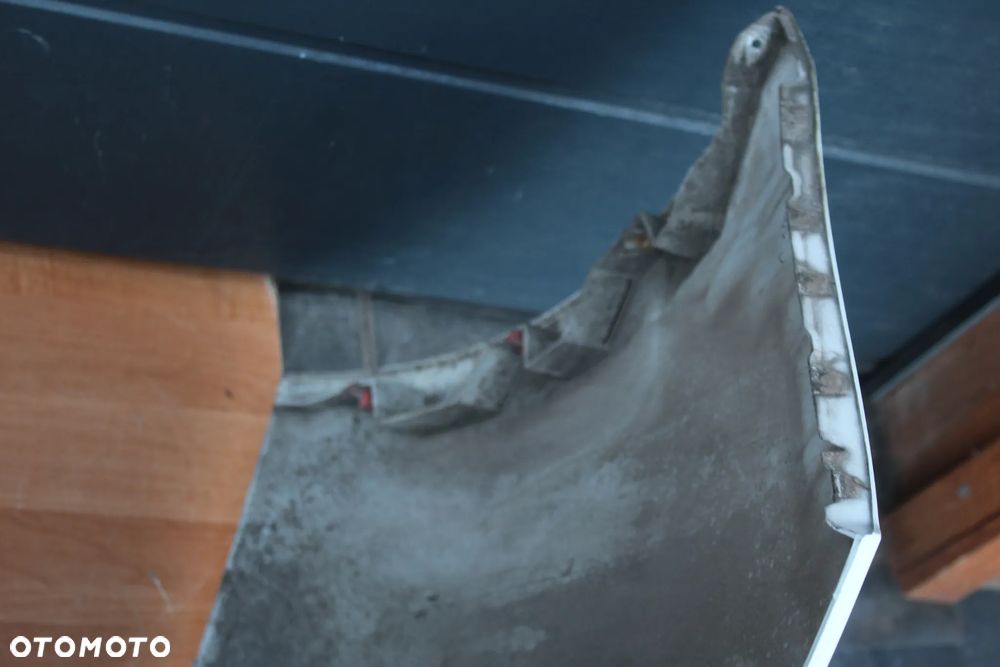 ZDERZAK TYŁ TYLNY OPEL ASTRA J SEDAN Z40R KOMPLETNY - 21