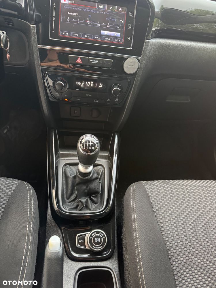 Suzuki Vitara 1.6 DDiS (4x4) Allgrip Comfort - 10