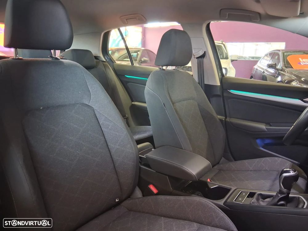 VW Golf 1.0 TSI Life - 6