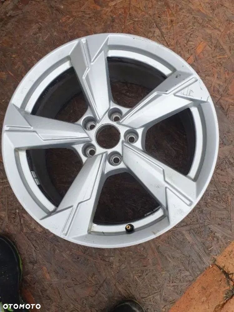 Felga AUDI A6 C8 4K0 18 CALI 8J ET39 4K0601025D - 1