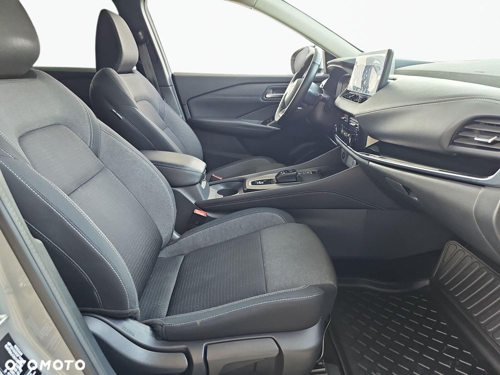 Nissan Qashqai - 16