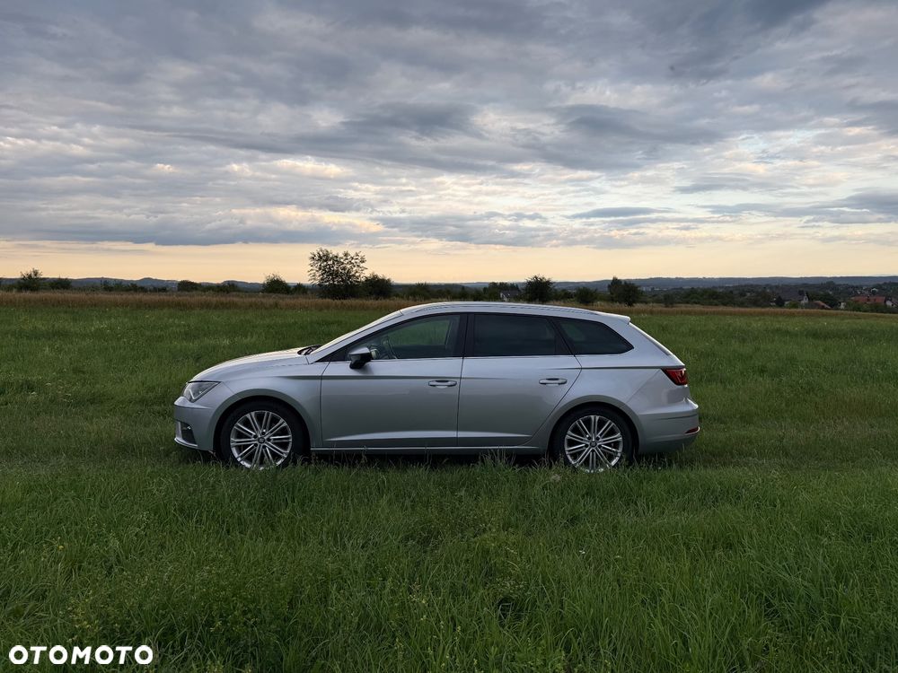 Seat Leon 1.5 eTSI Xcellence DSG - 3