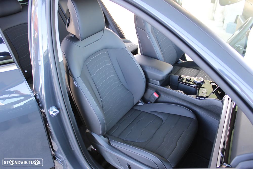 Kia Sportage 1.6 T-GDi HEV Drive - 41