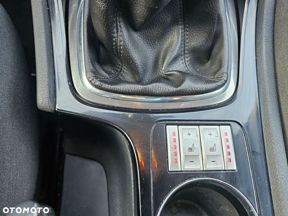 Ford Mondeo 2.0 FF Platinium X Plus (Titanium) - 24