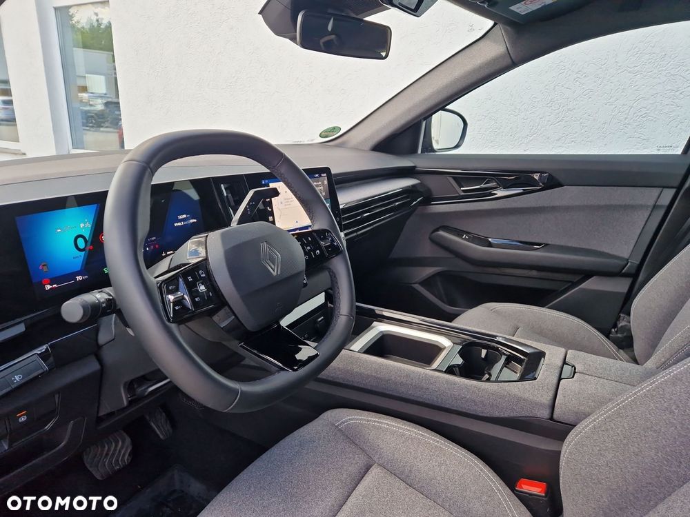 Renault Austral 1.3 TCe mHEV Evolution - 9