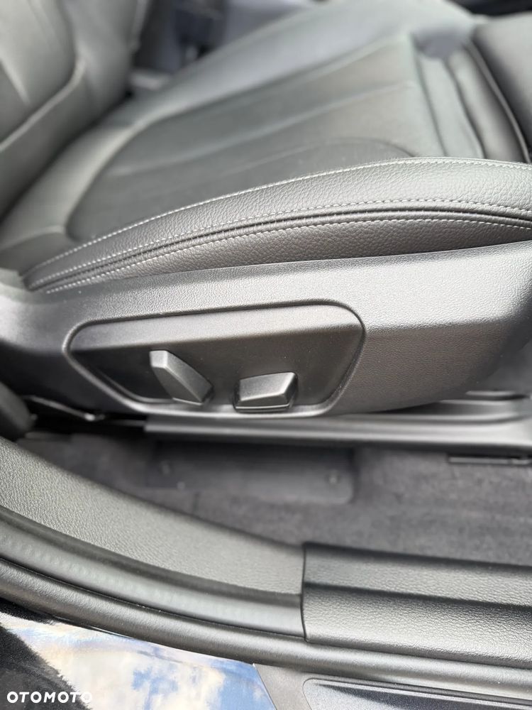 BMW X1 xDrive25i xLine sport - 27