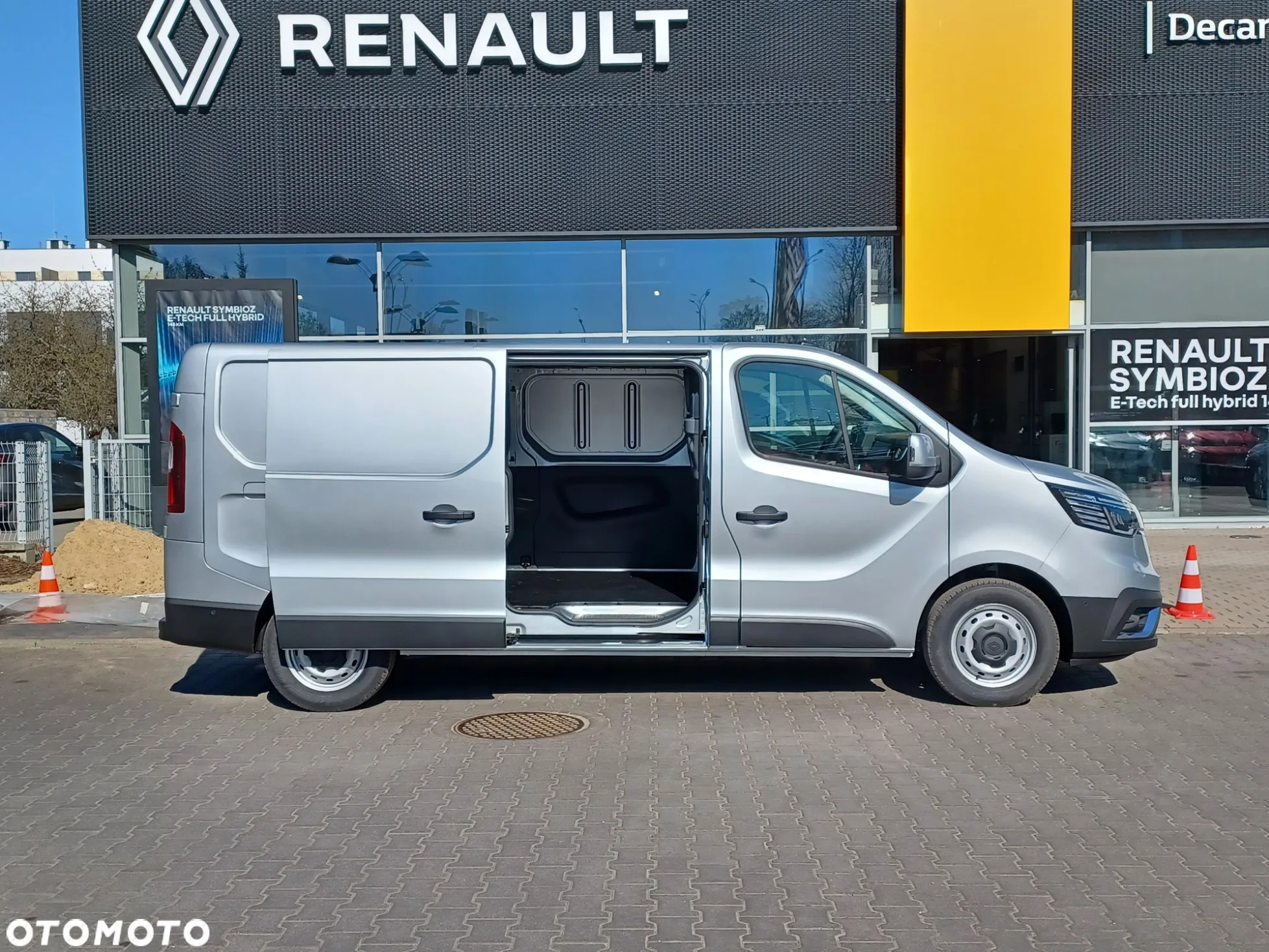 Renault TRAFIC automat 9-biegowy - 10