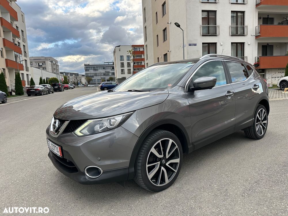 Nissan Qashqai 1.6L dCi Start/Stop 4X4-i Tekna - 1