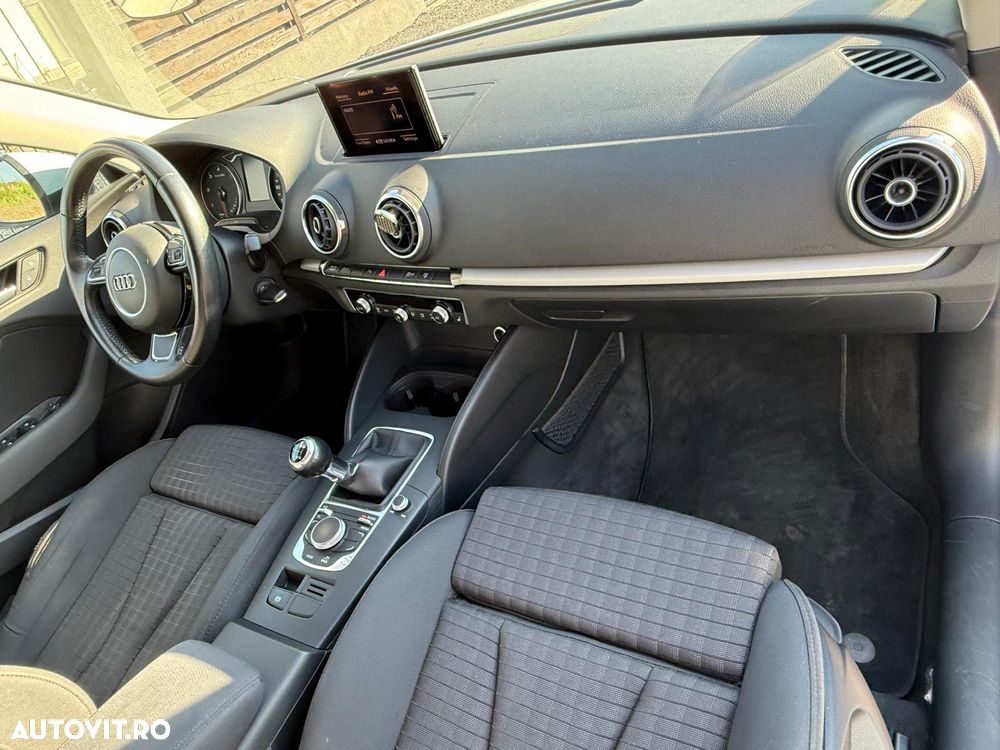 Audi A3 Limuzina 1.6 TDI clean Ambiente - 11