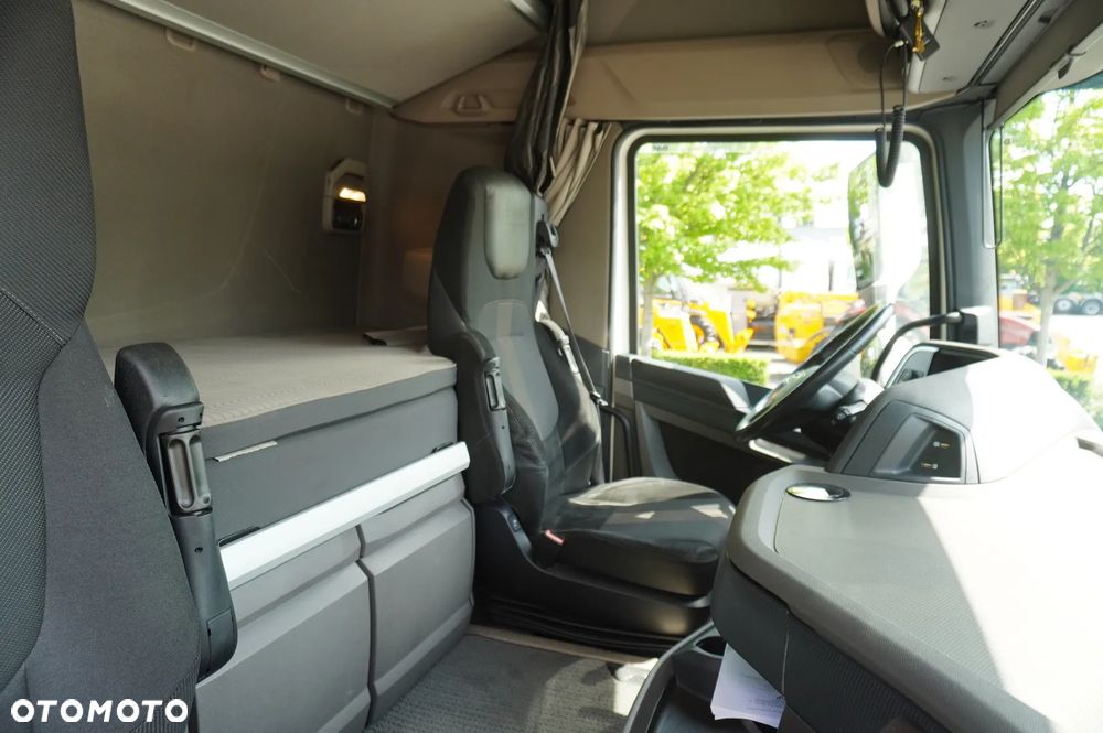 DAF XF 450 6x2 / Chłodnia KRONE 20 EPAL / Carrier Supra 1250 / oś skrętna / 2023_253649 - 27