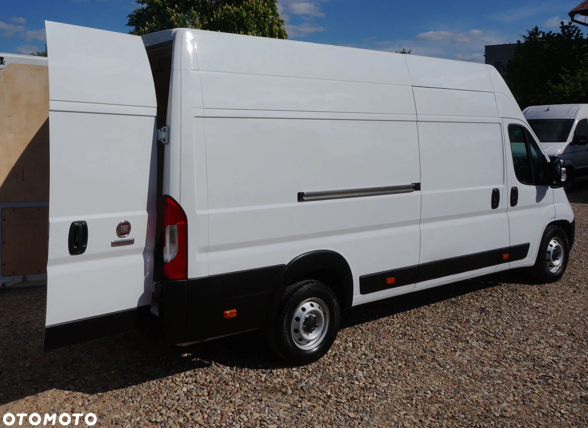 Fiat DUCATO L4H3 MAXI LONG HAK-3t. 17m3 Silnik Euro6 Homologacja VAT-1 - 28