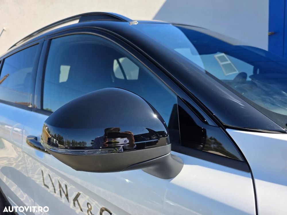 Lynk&Co 01 - 11