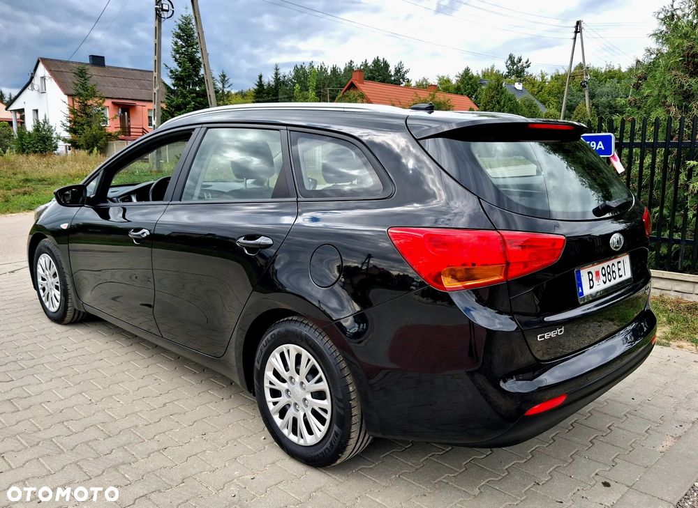 Kia Ceed 1.4 CRDi 90 Spirit - 3